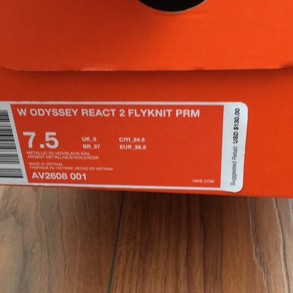 Nike Odyssey React 2 Flyknit 7.5 - image 5